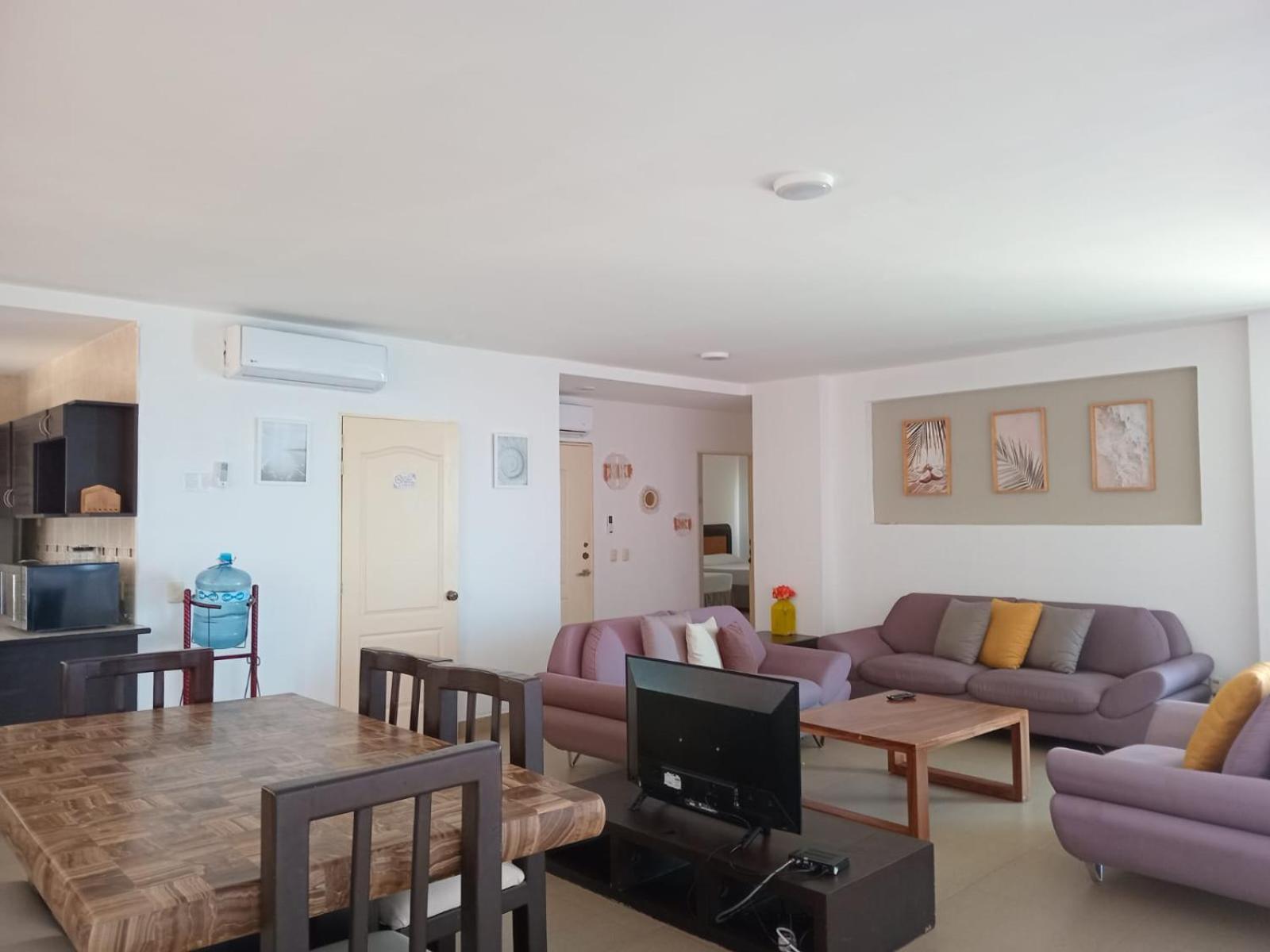 Banderas Suites Бусериас Экстерьер фото